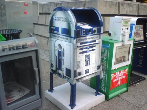 R2-D2 Mailbox