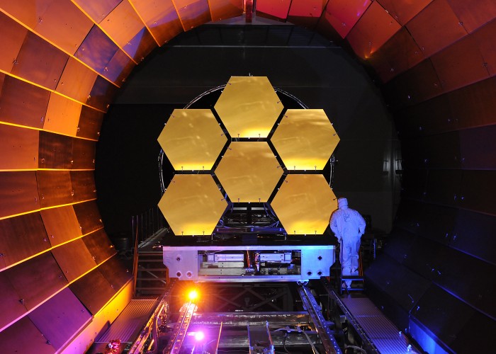 Bits of the James Webb Telescope.jpg