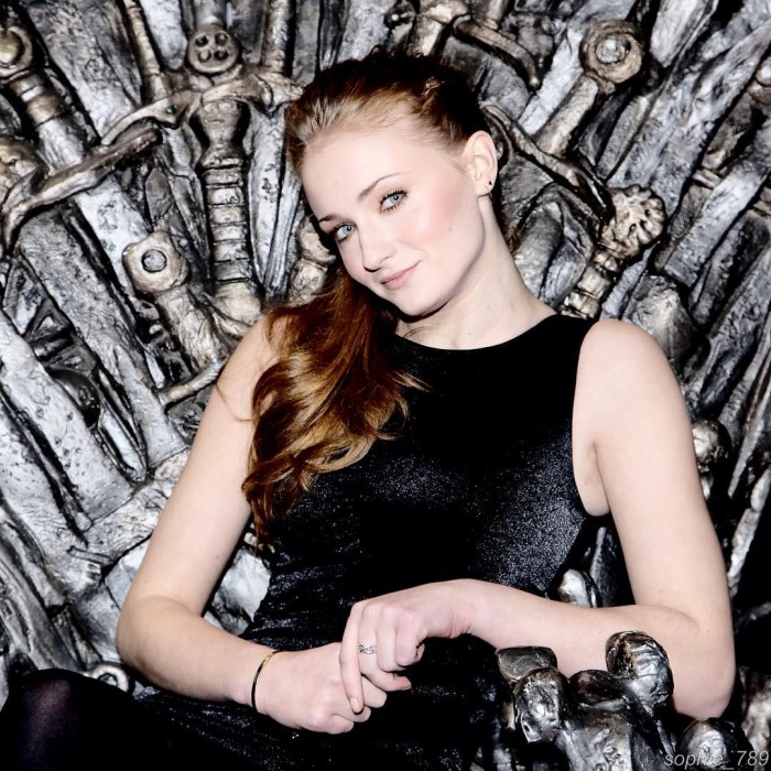 Sophie Turner on the throne.jpg