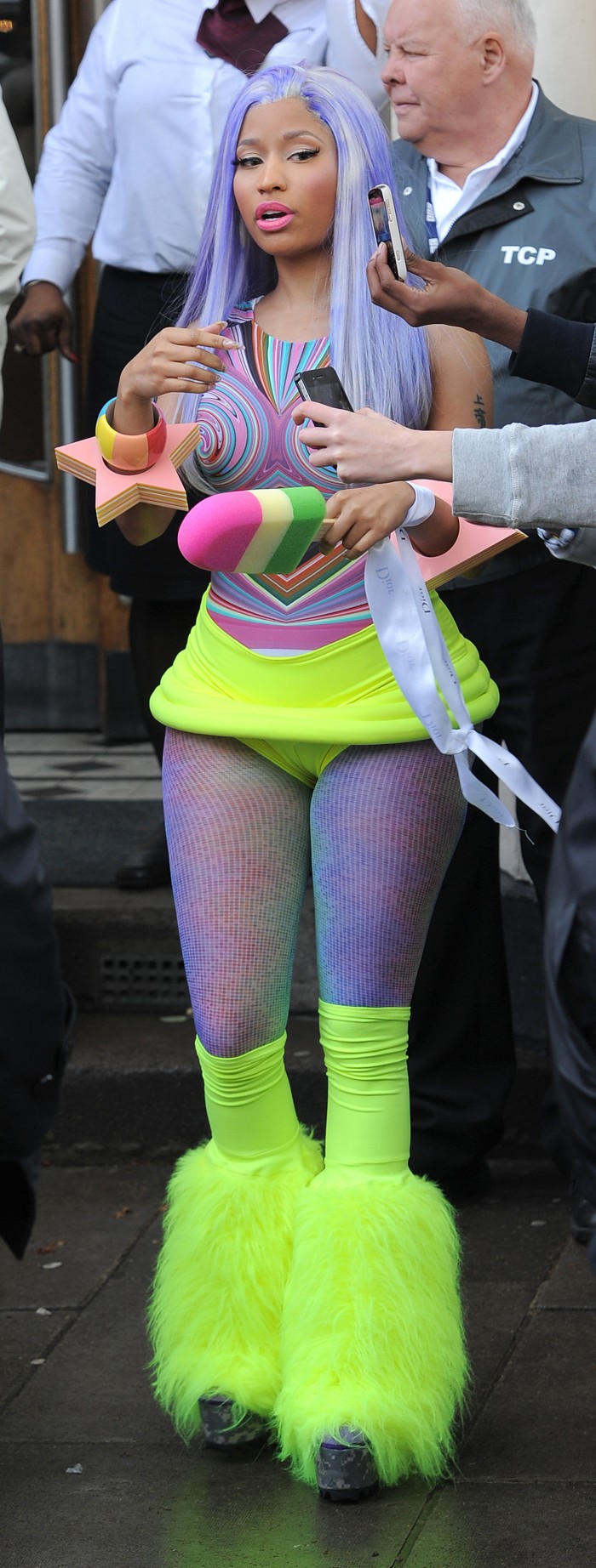 Nicki Minaj in neon green.jpg