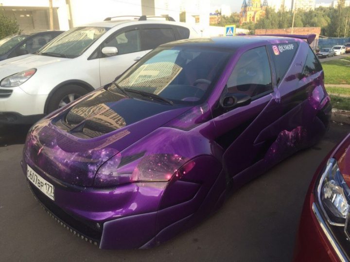 purple future car.jpg