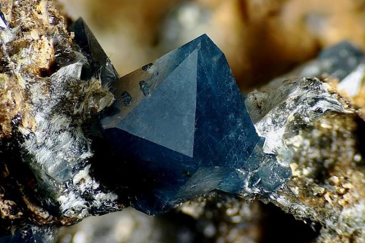 blue-quartz