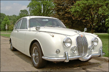 luxury-1967-jaguar-mk-3