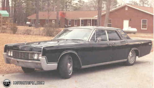 luxury-1967-lincoln-continental