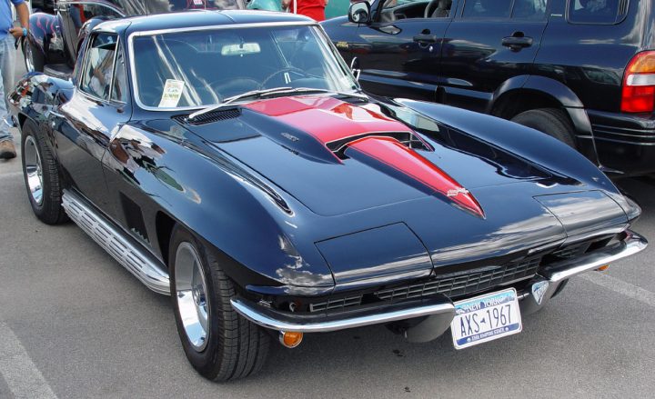 muscle-1967-chevrolet-corvette-black-427