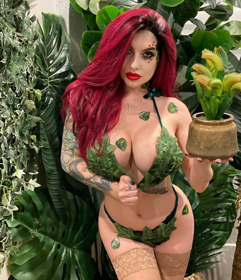 Poison Ivy by Cubbi Thompson - MyConfinedSpace