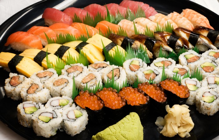 sushi-.jpg (445 KB)